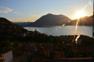 Bellano al tramonto